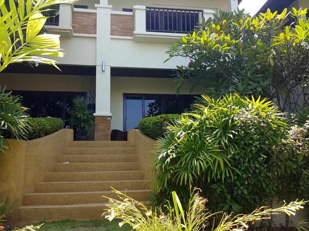 Hotel Maenam Hills Samui Mae Nam Habitación foto